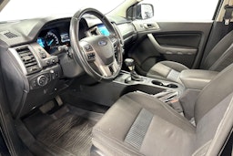 musta Ford Ranger 2020 kuva 7.