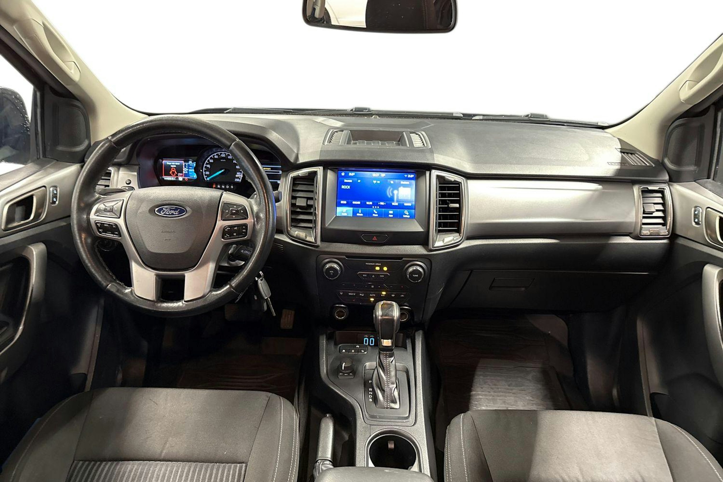 musta Ford Ranger 2020 kuva 9.