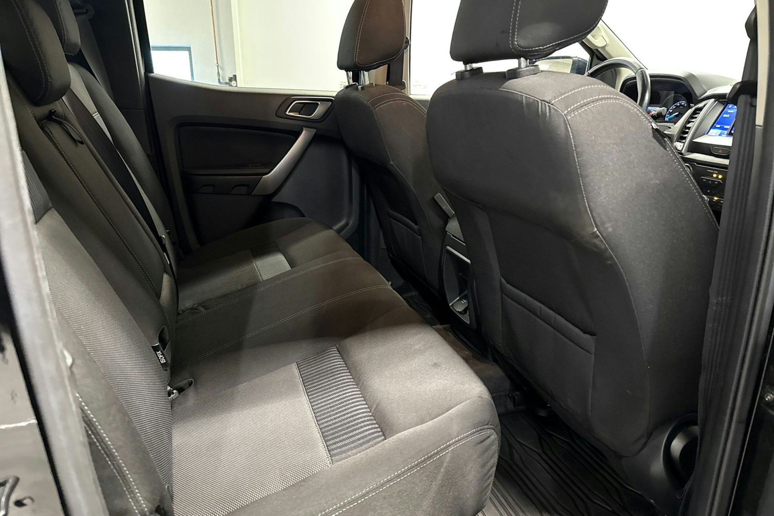 musta Ford Ranger 2020 kuva 13.