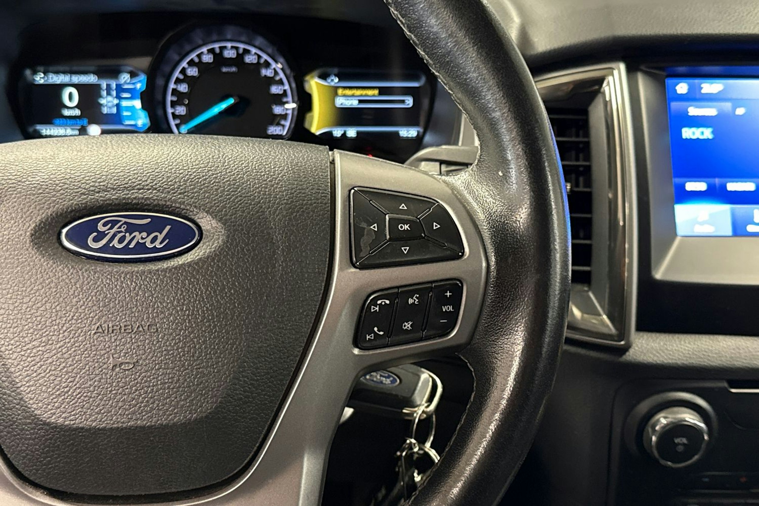 musta Ford Ranger 2020 kuva 18.