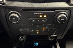 musta Ford Ranger 2020 kuva 23.