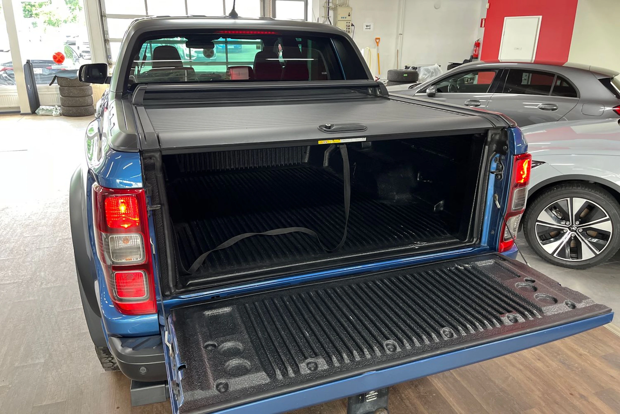 Sininen Ford RANGER 2020 kuva 12.