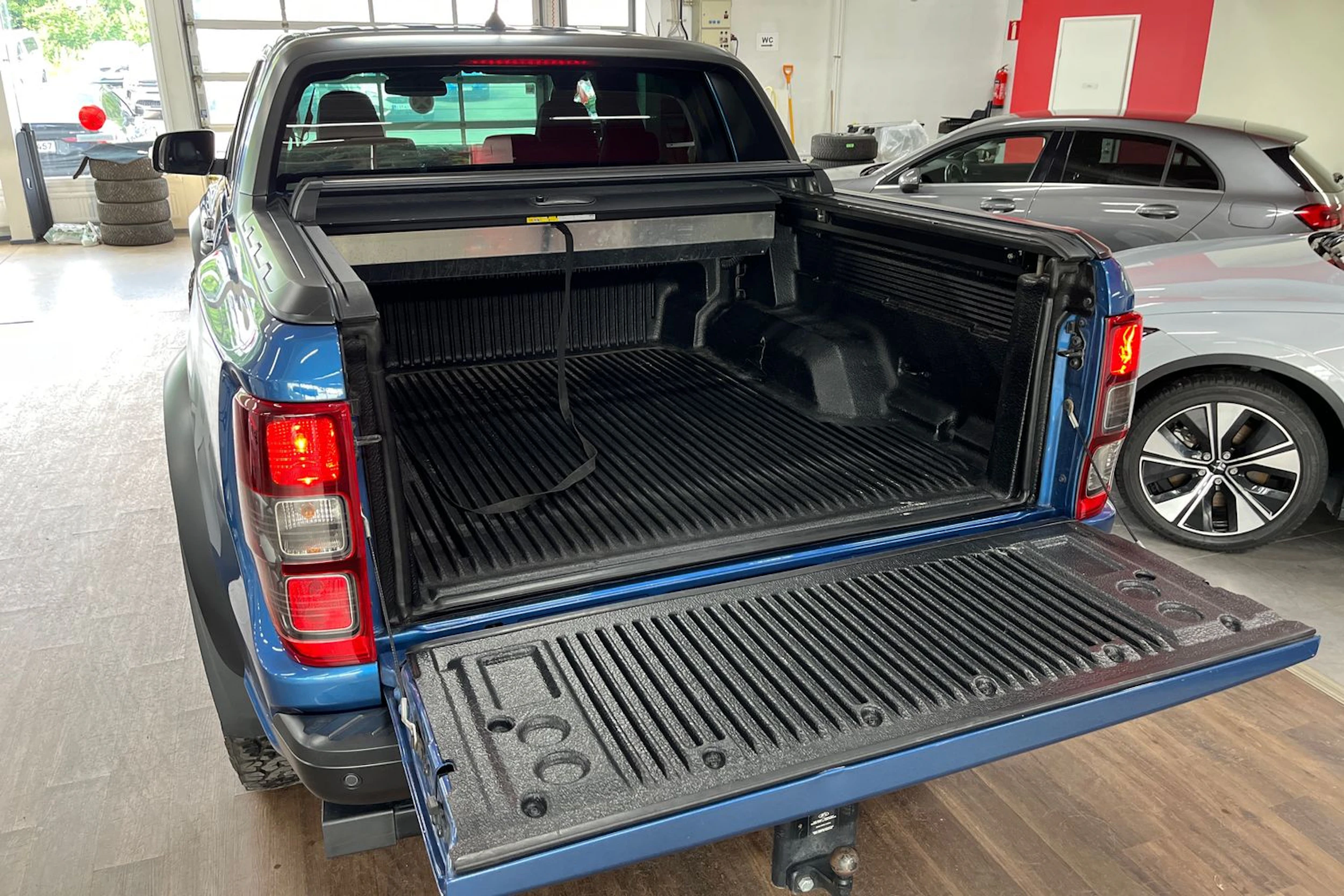 Sininen Ford RANGER 2020 kuva 13.