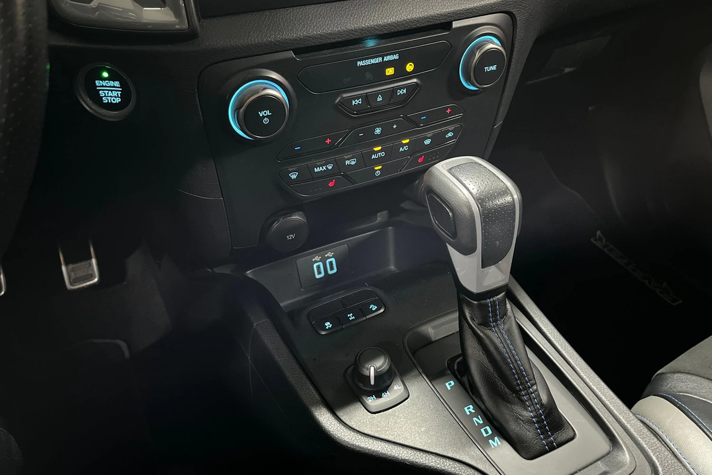 Sininen Ford RANGER 2020 kuva 19.