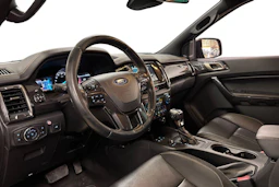oranssi Ford Ranger 2020 kuva 3.