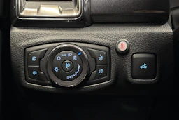 oranssi Ford Ranger 2020 kuva 19.