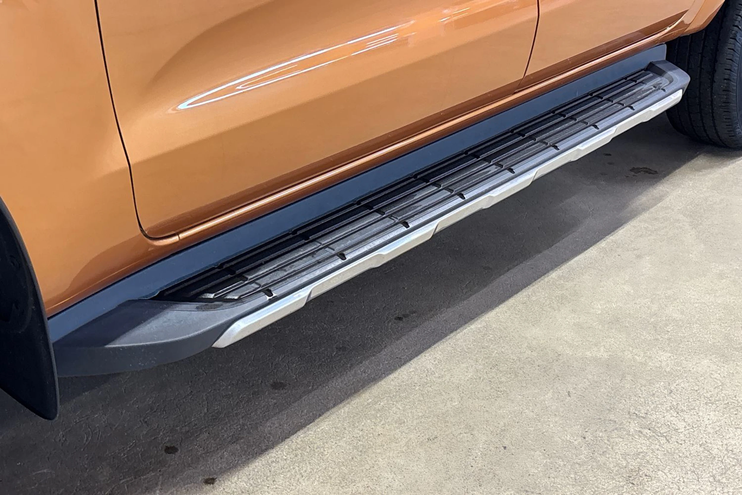 oranssi Ford Ranger 2020 kuva 40.