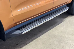 oranssi Ford Ranger 2020 kuva 40.