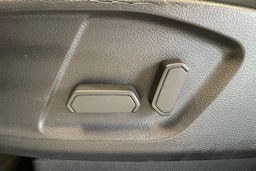 musta Ford Ranger 2020 kuva 17.