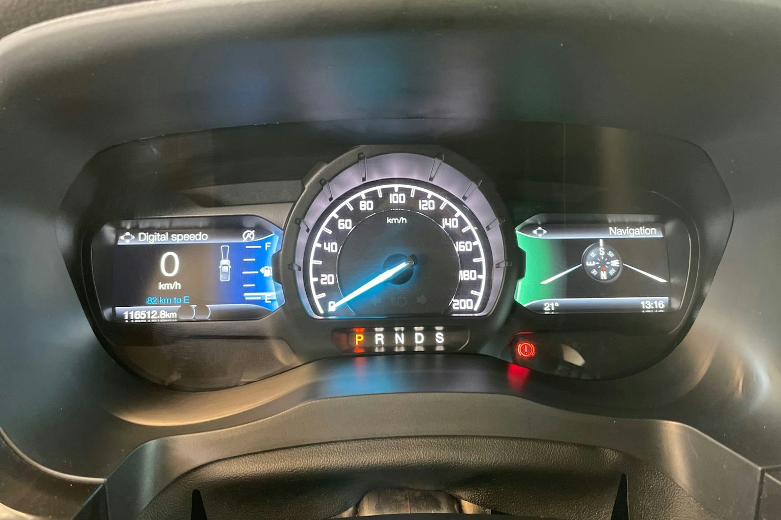 musta Ford Ranger 2020 kuva 18.