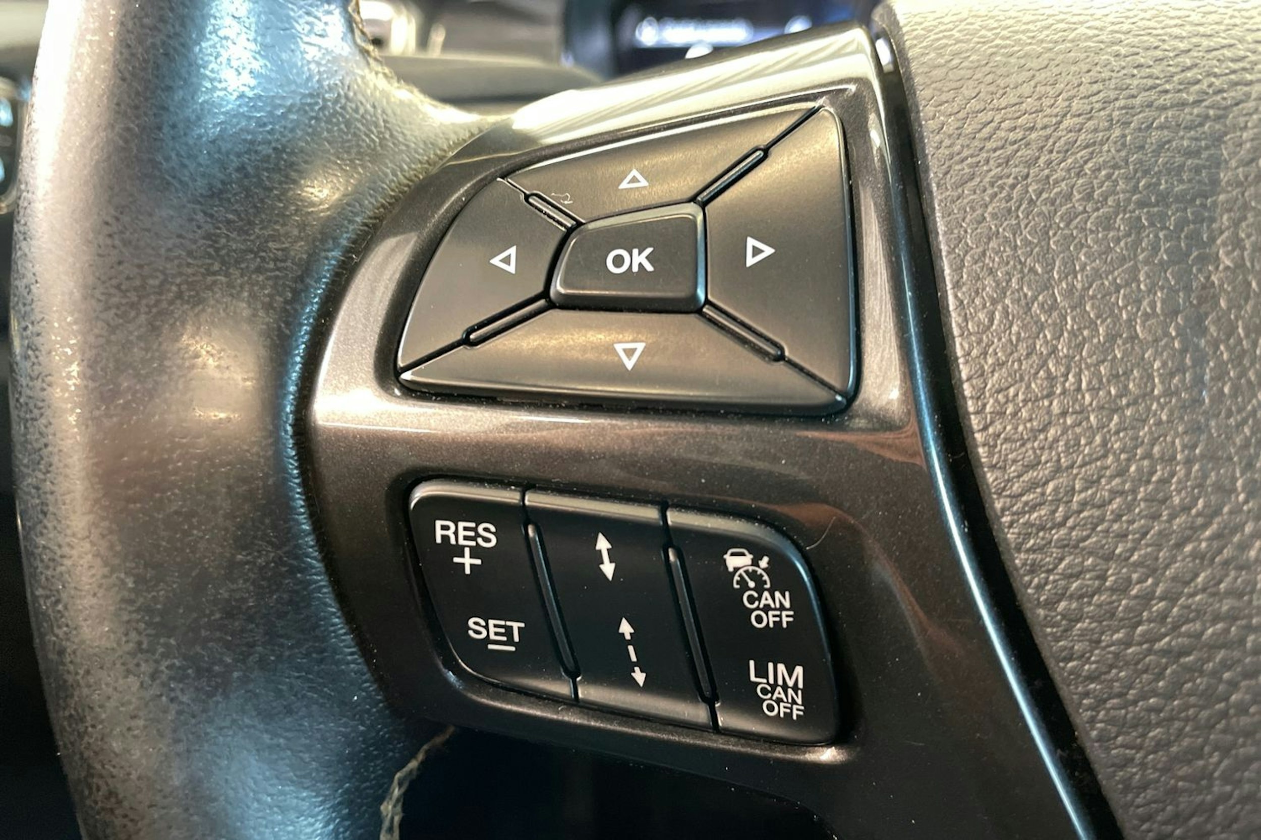 musta Ford Ranger 2020 kuva 19.