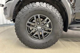 musta Ford Ranger 2020 kuva 20.