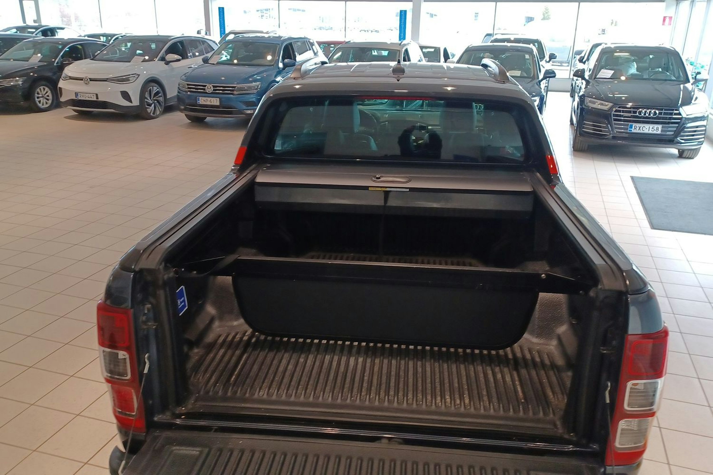 harmaa Ford Ranger 2020 kuva 13.