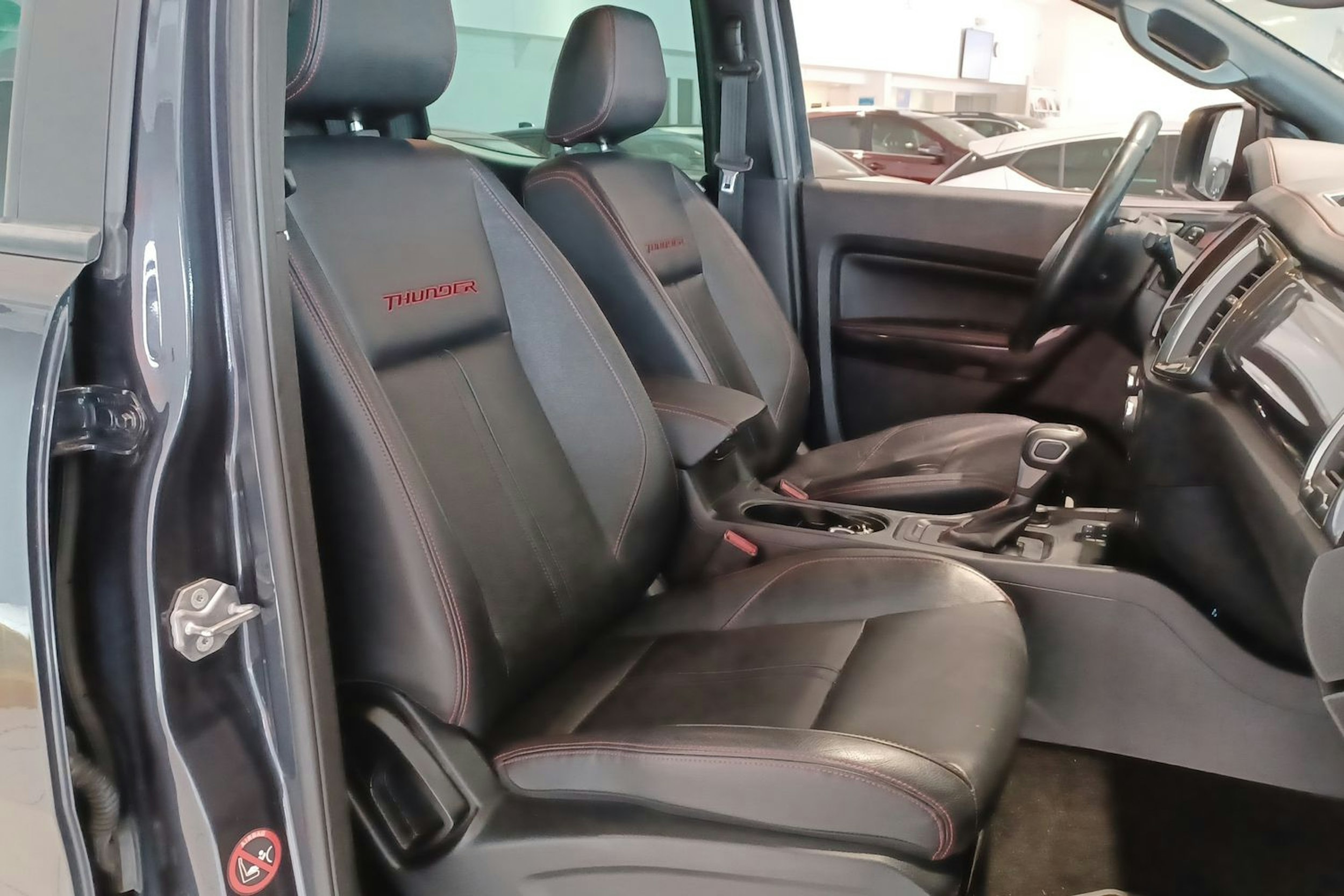harmaa Ford Ranger 2020 kuva 27.