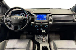 Harmaa Ford RANGER 2020 kuva 9.
