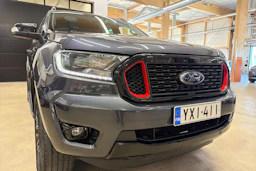 Harmaa Ford RANGER 2020 kuva 28.