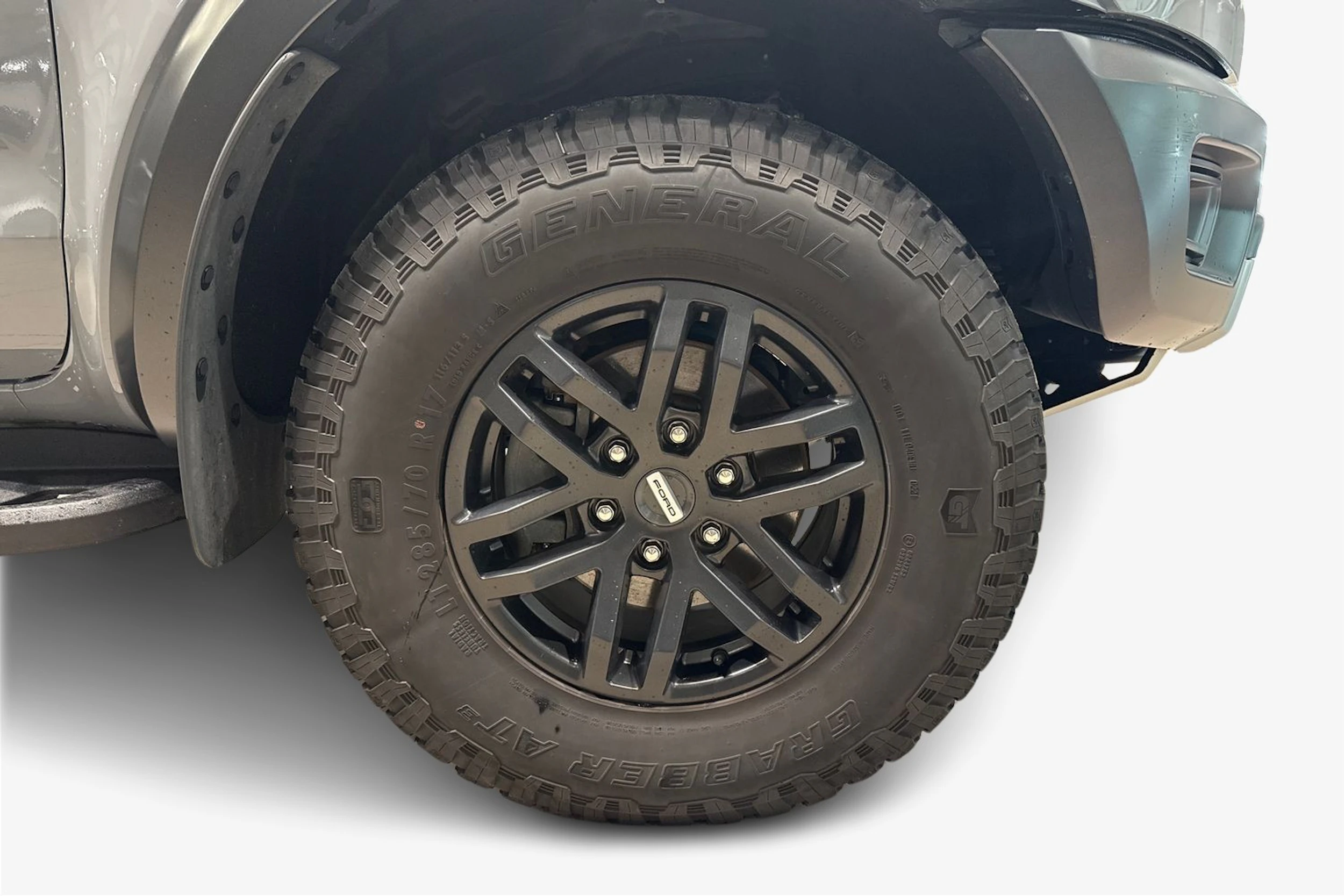 Harmaa Ford RANGER 2021 kuva 12.