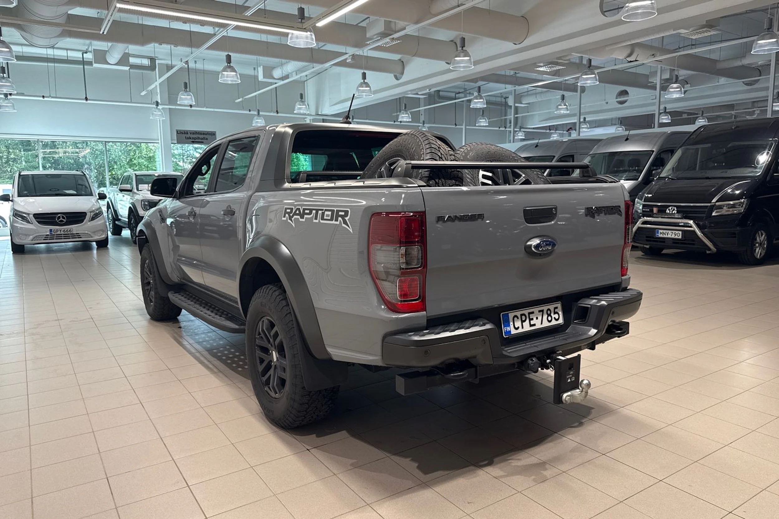 Harmaa Ford RANGER 2021 kuva 15.