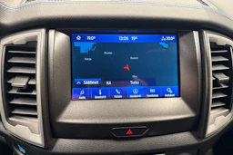 Harmaa Ford RANGER 2021 kuva 26.
