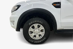 valkoinen Ford Ranger 2021 kuva 9.