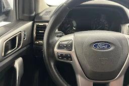 valkoinen Ford Ranger 2021 kuva 11.