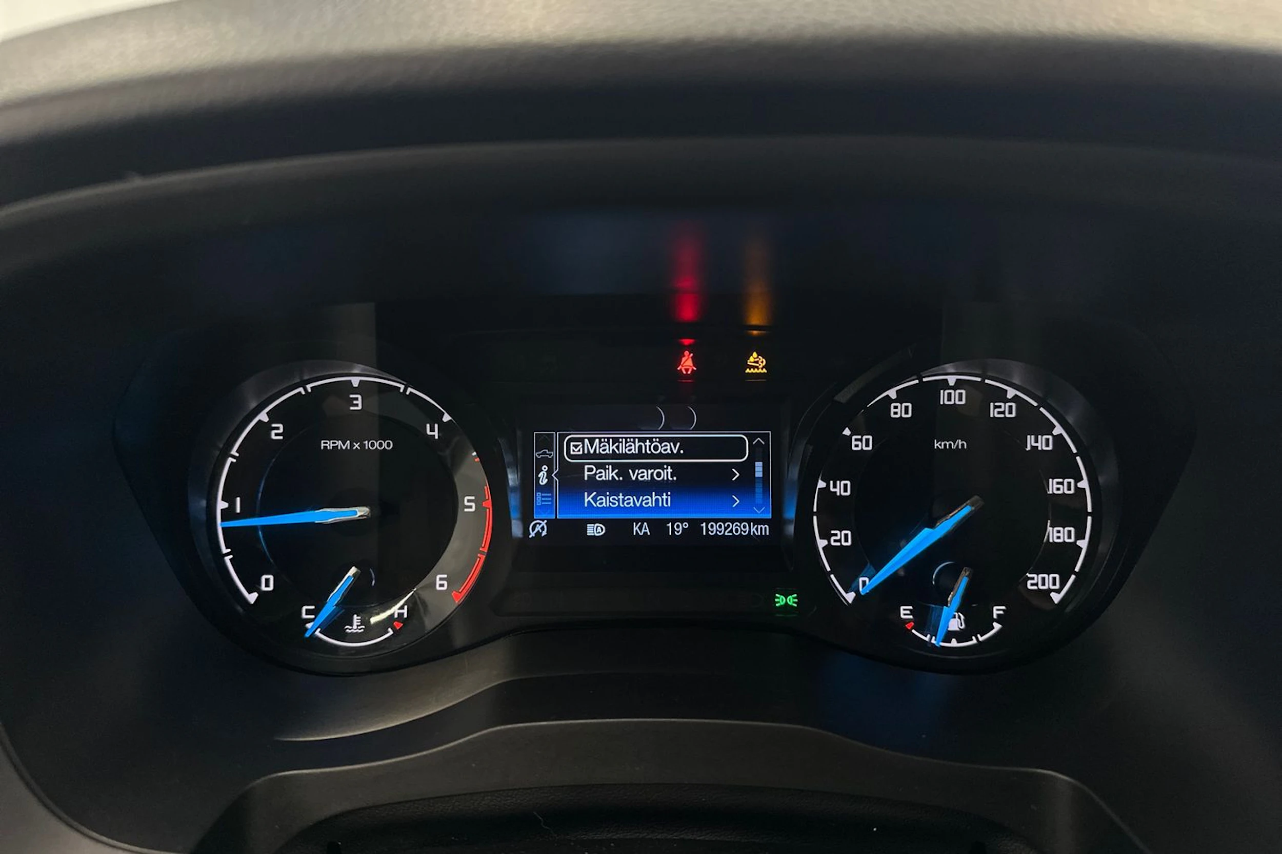 valkoinen Ford Ranger 2021 kuva 14.