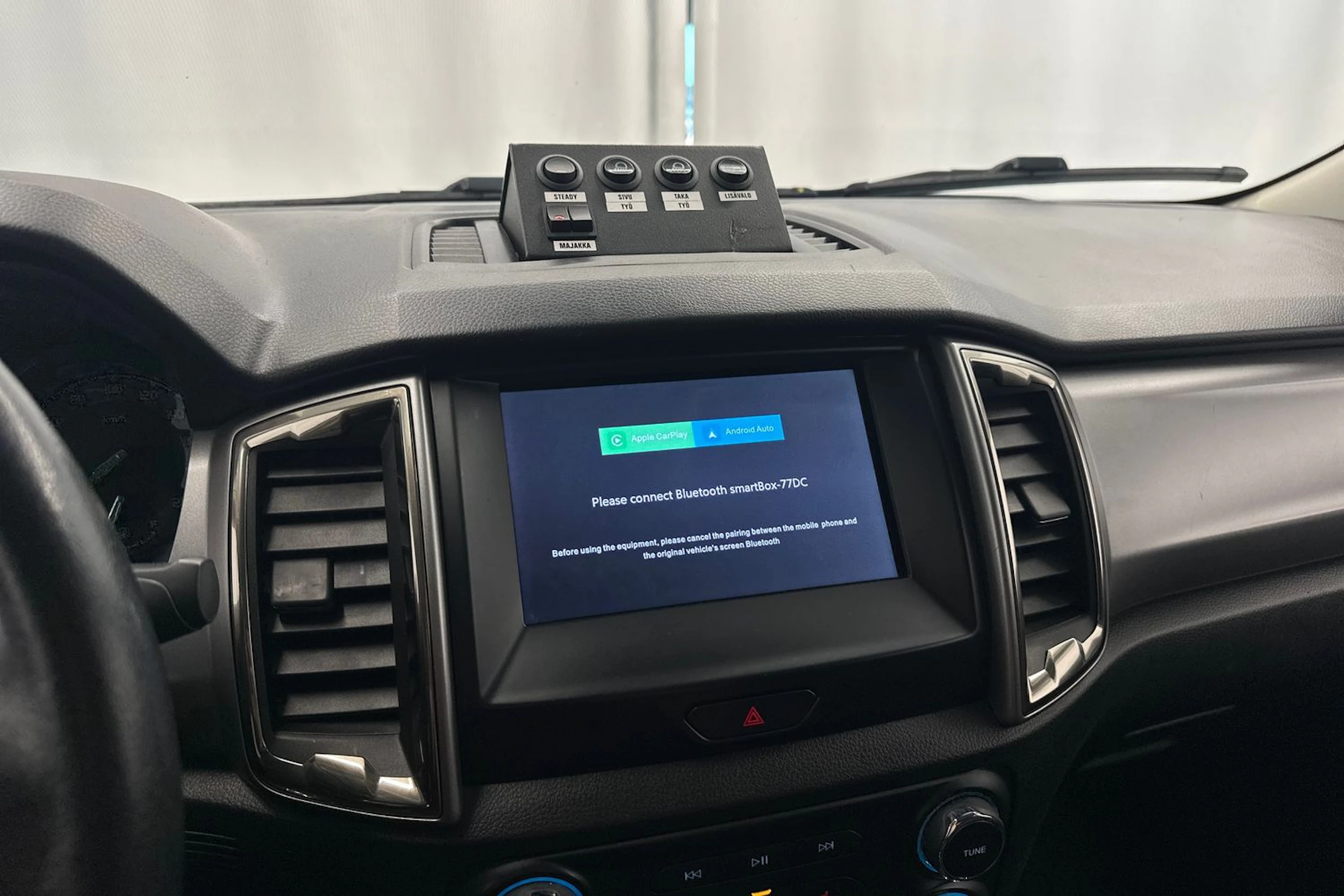 valkoinen Ford Ranger 2021 kuva 18.