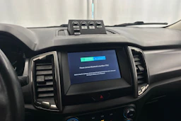 valkoinen Ford Ranger 2021 kuva 18.