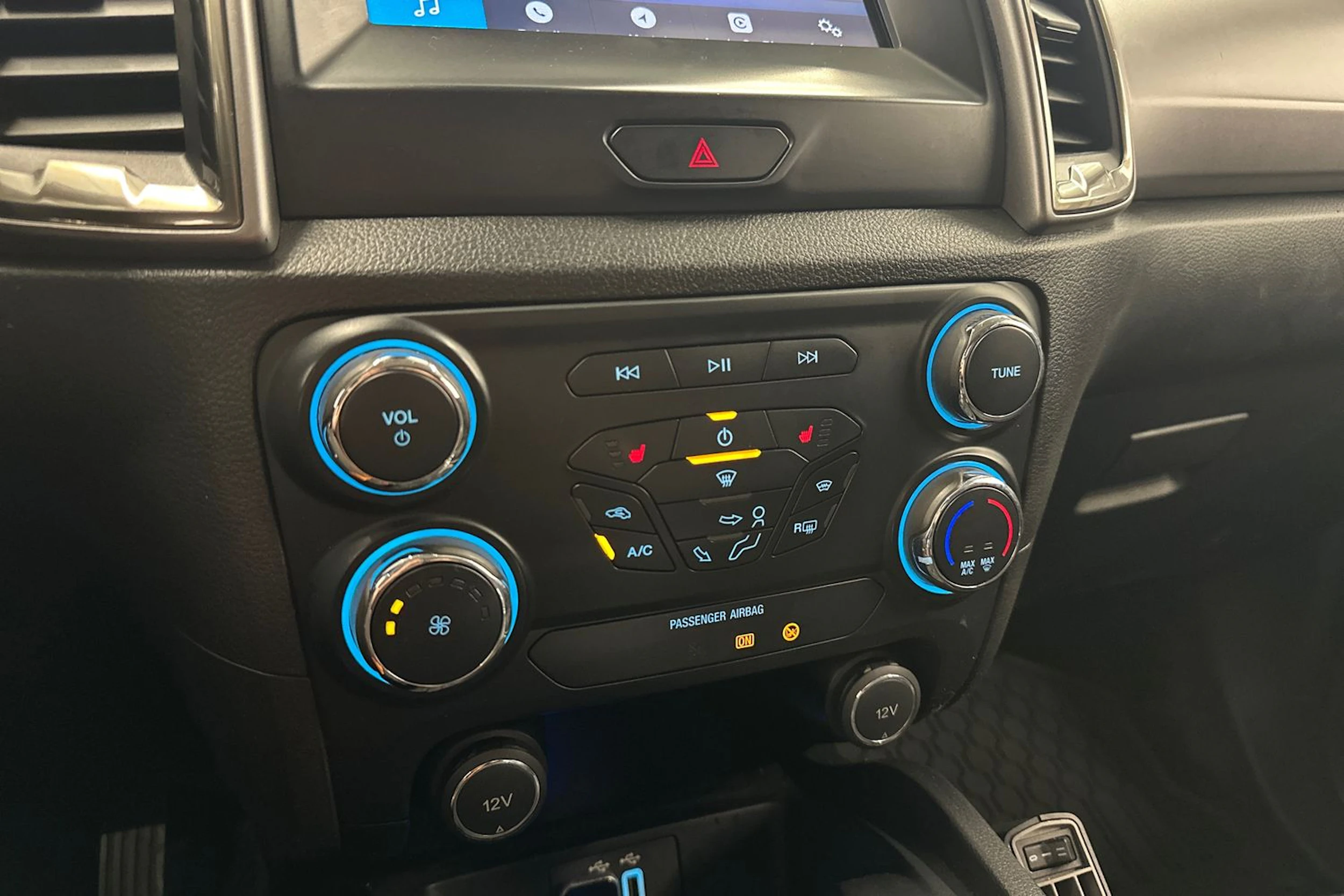 valkoinen Ford Ranger 2021 kuva 22.
