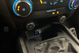 valkoinen Ford Ranger 2021 kuva 23.