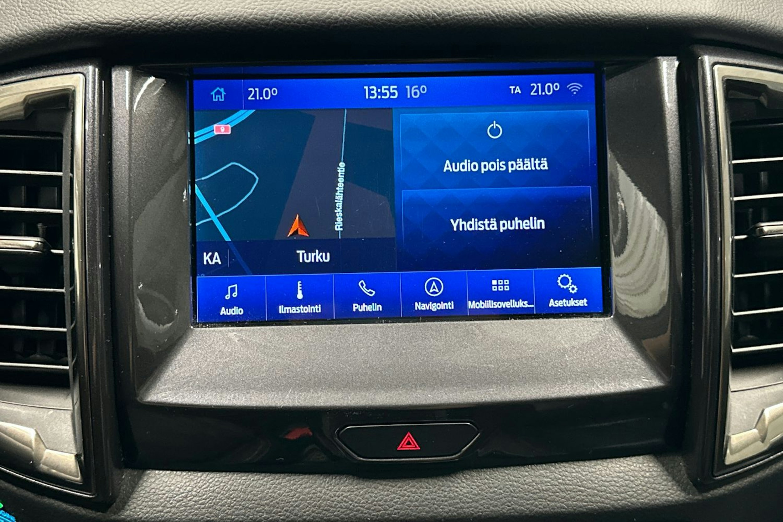 musta Ford Ranger 2021 kuva 20.
