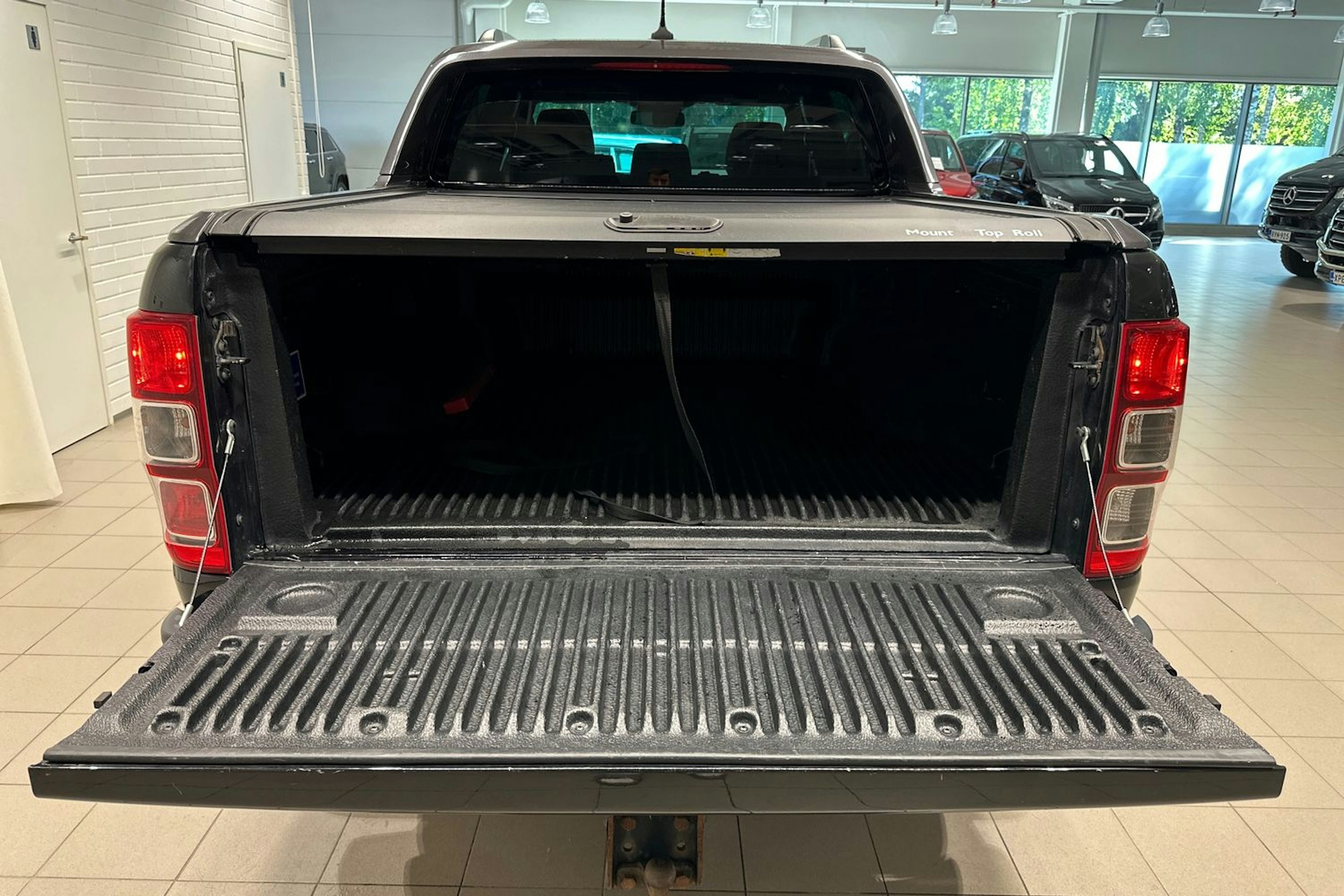 musta Ford Ranger 2021 kuva 30.