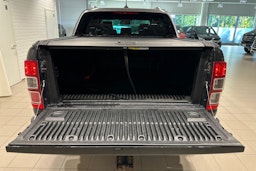 musta Ford Ranger 2021 kuva 30.