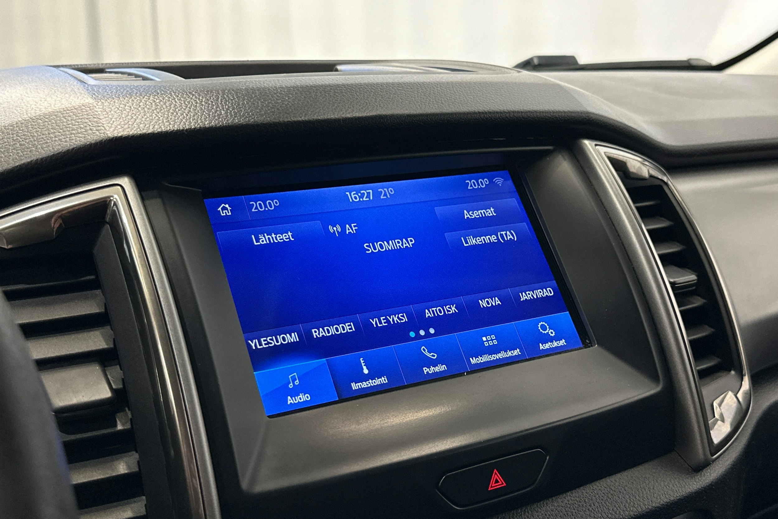 musta Ford Ranger 2021 kuva 17.