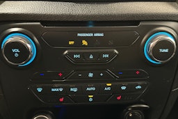 musta Ford Ranger 2021 kuva 21.
