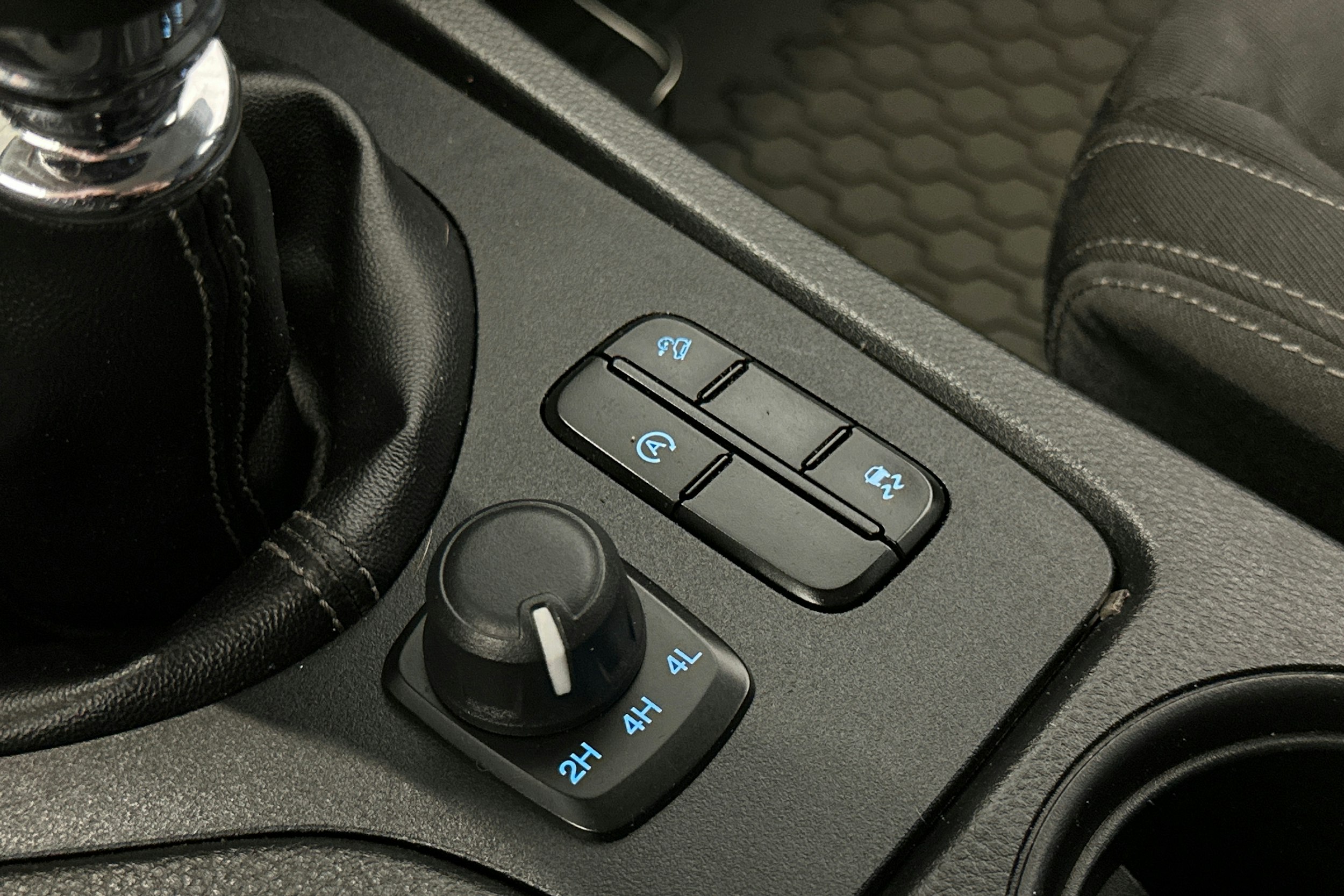 musta Ford Ranger 2021 kuva 22.