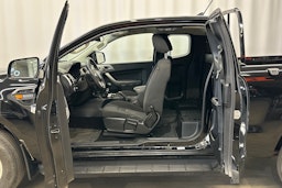 musta Ford Ranger 2021 kuva 25.