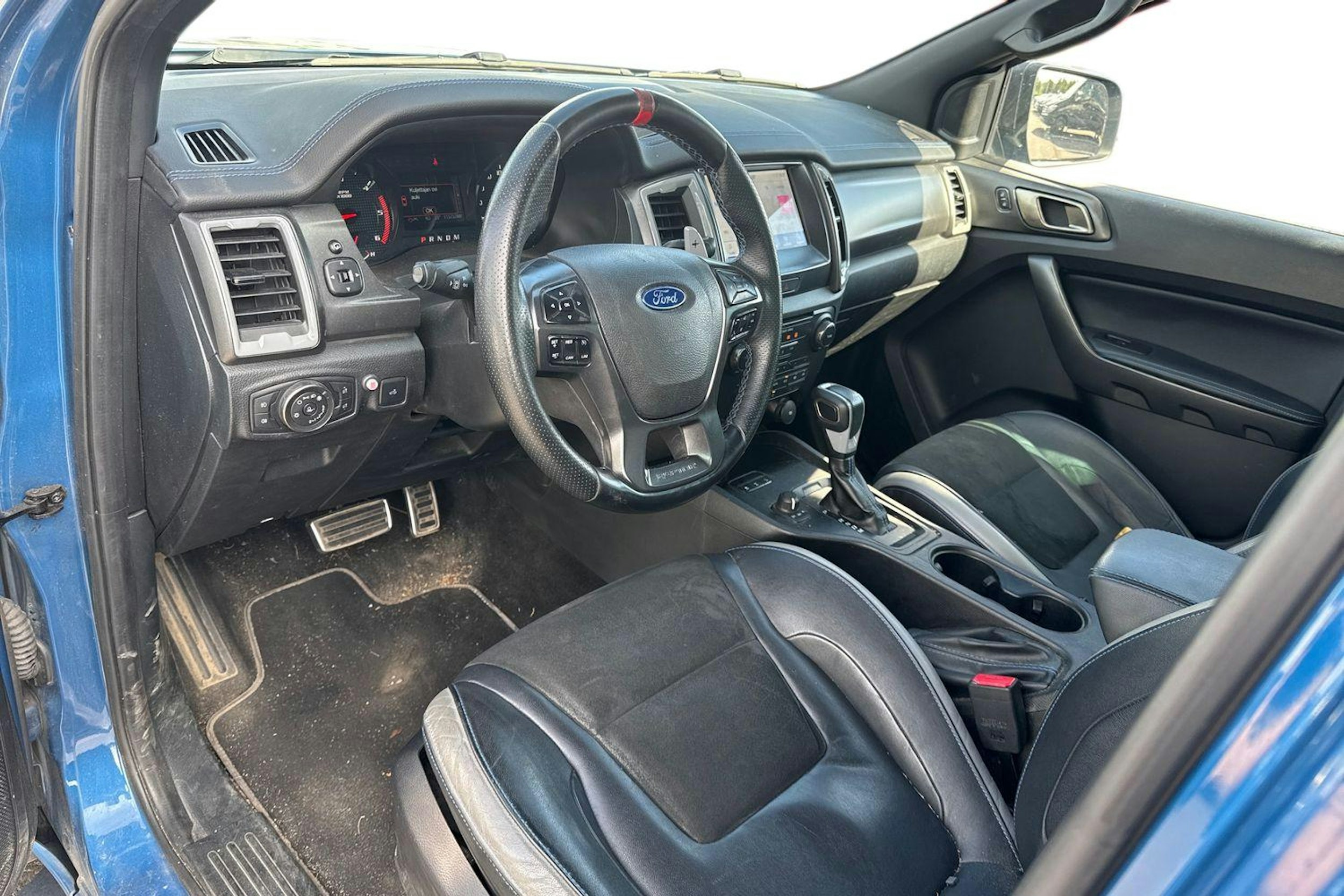 sininen Ford Ranger 2021 kuva 3.
