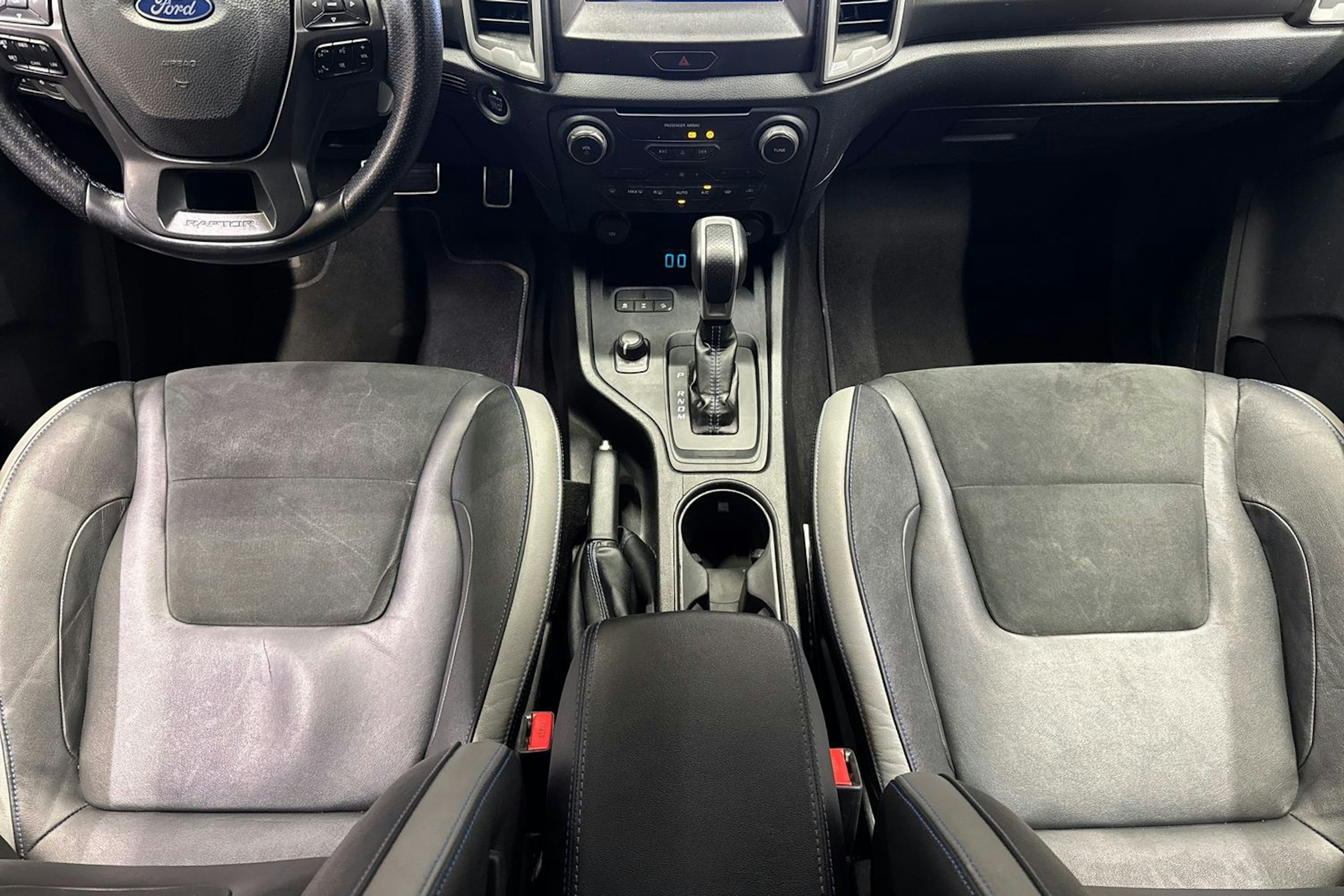 sininen Ford Ranger 2021 kuva 23.