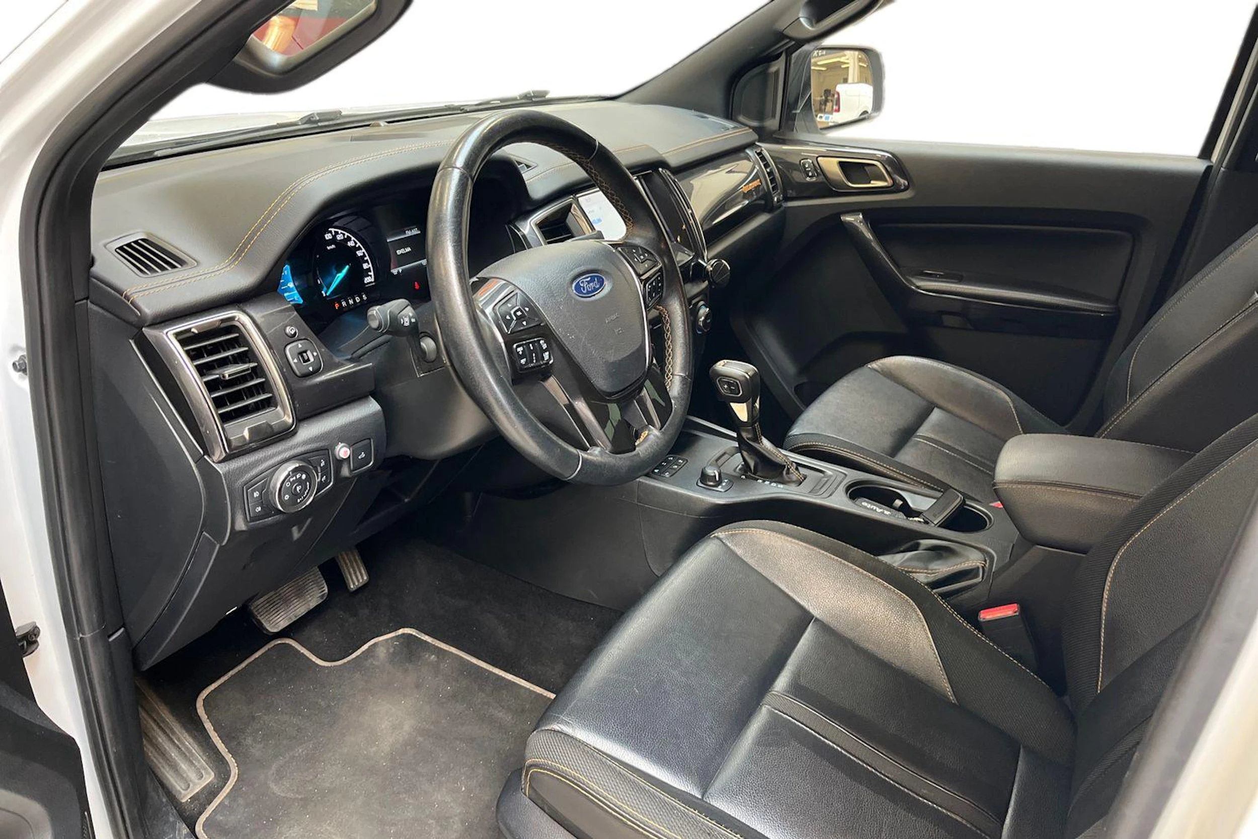 valkoinen Ford Ranger 2021 kuva 3.