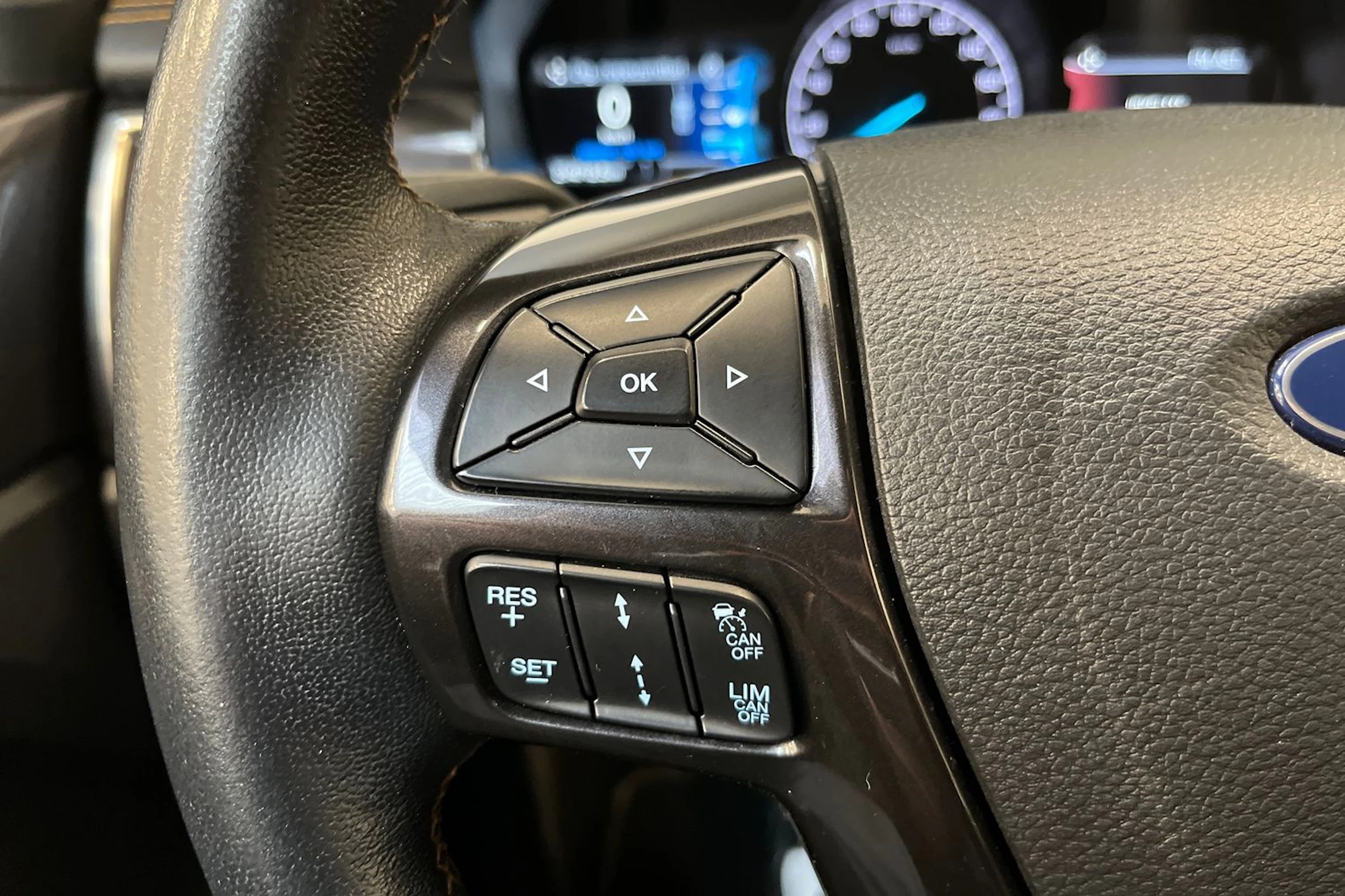valkoinen Ford Ranger 2021 kuva 16.