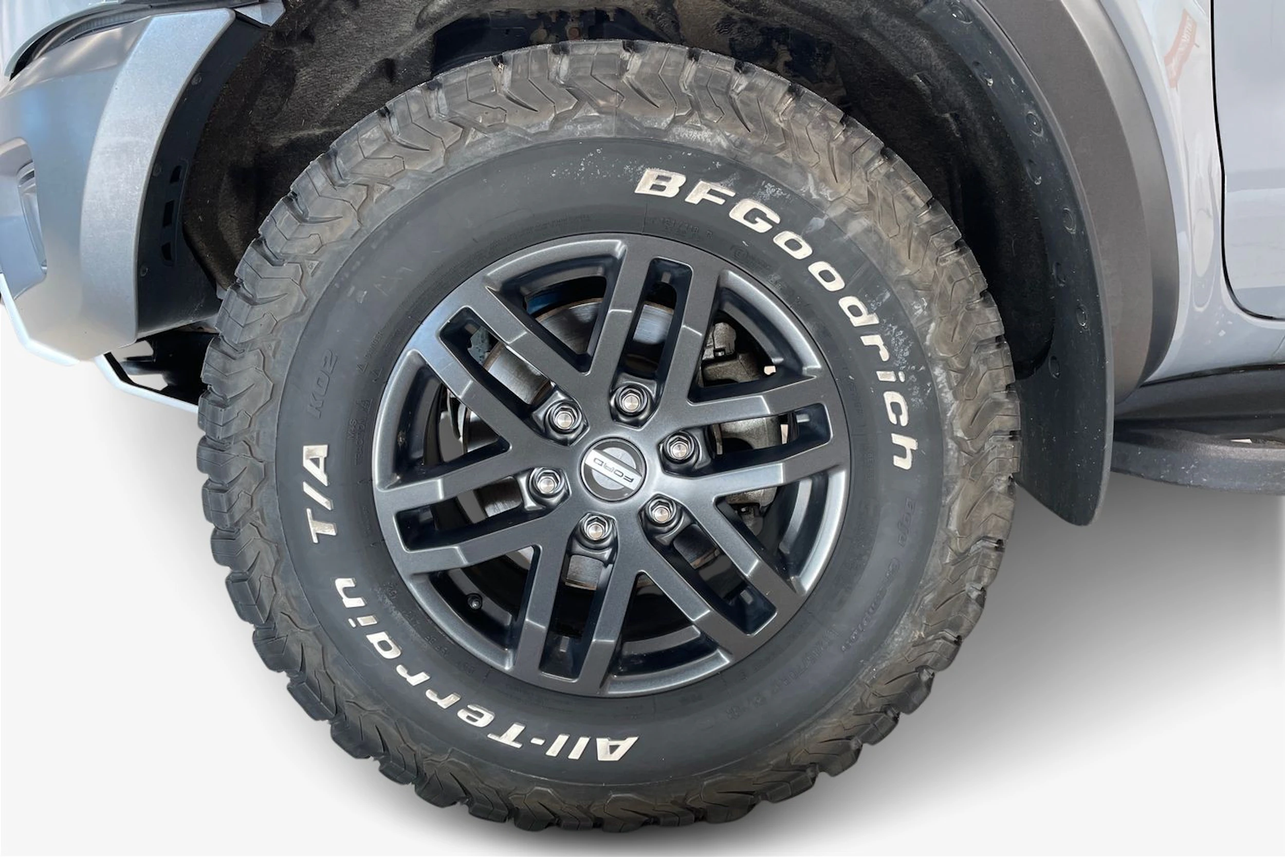 Harmaa Ford RANGER 2021 kuva 9.