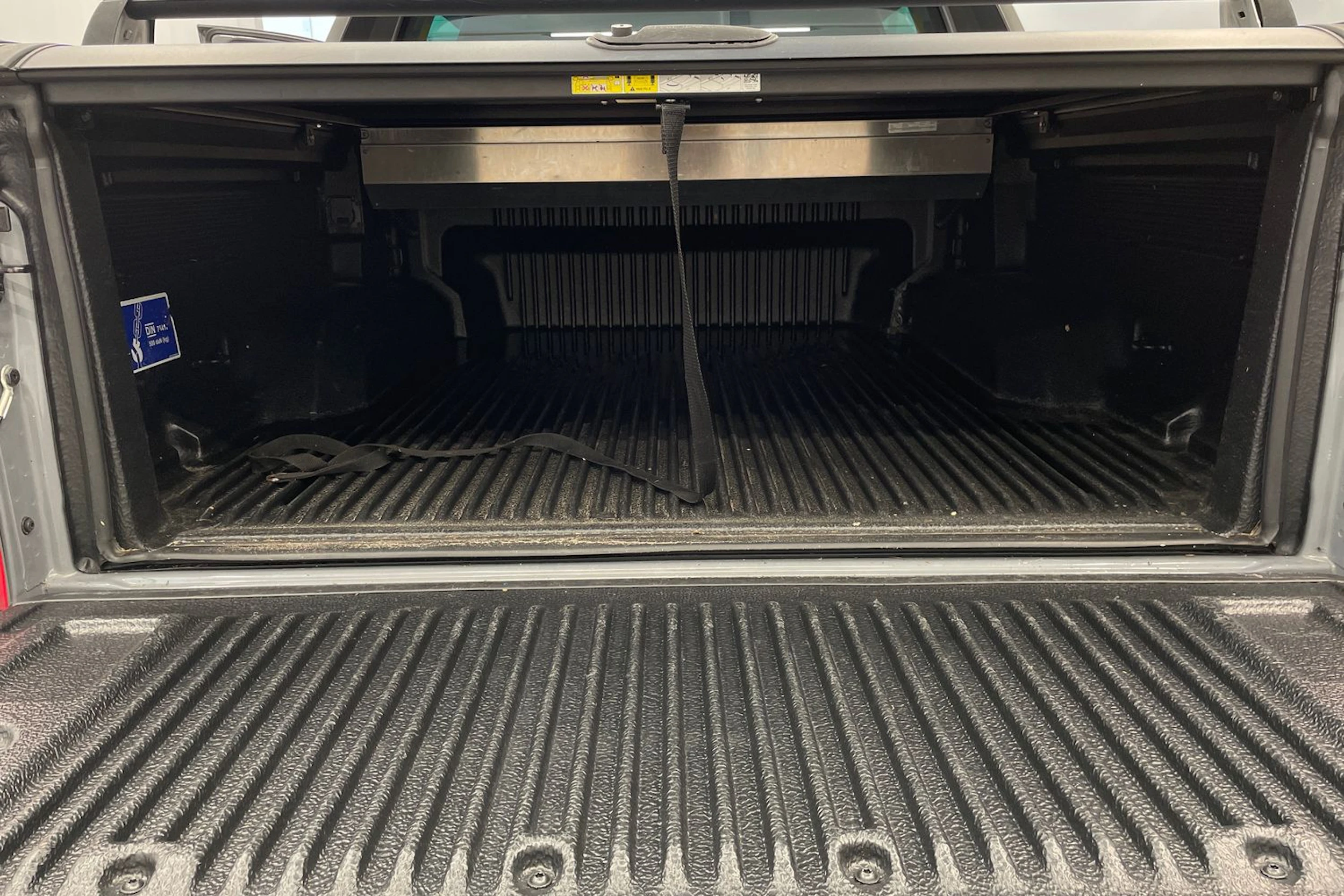 Harmaa Ford RANGER 2021 kuva 26.