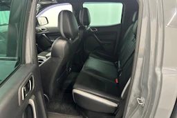 Harmaa Ford RANGER 2021 kuva 28.