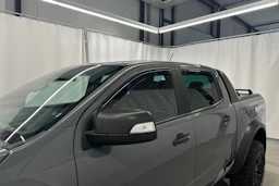 Harmaa Ford RANGER 2021 kuva 34.
