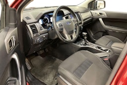 punainen Ford Ranger 2021 kuva 8.