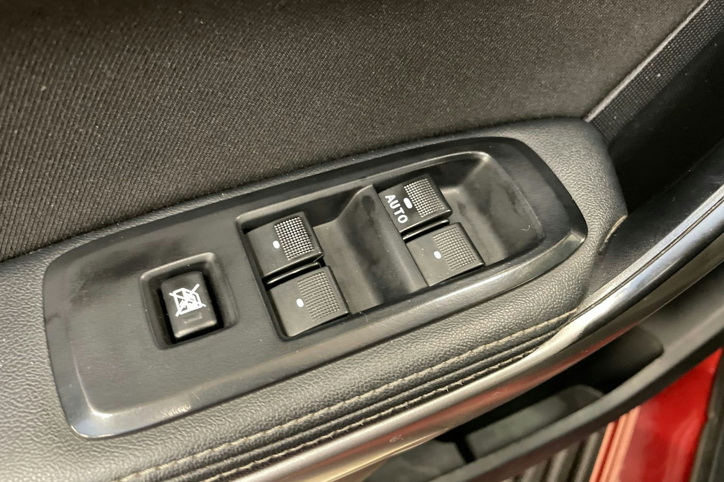 punainen Ford Ranger 2021 kuva 19.