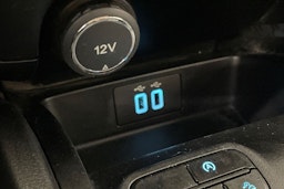 punainen Ford Ranger 2021 kuva 23.