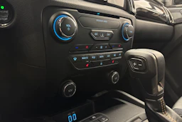 oranssi Ford Ranger 2021 kuva 20.