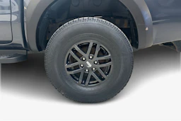 harmaa Ford Ranger 2021 kuva 9.